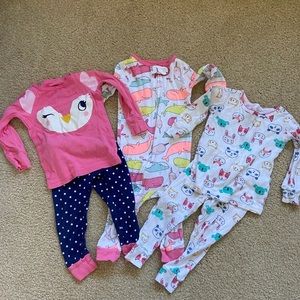 3 pack Carter’s baby girl pajamas sets 12M
